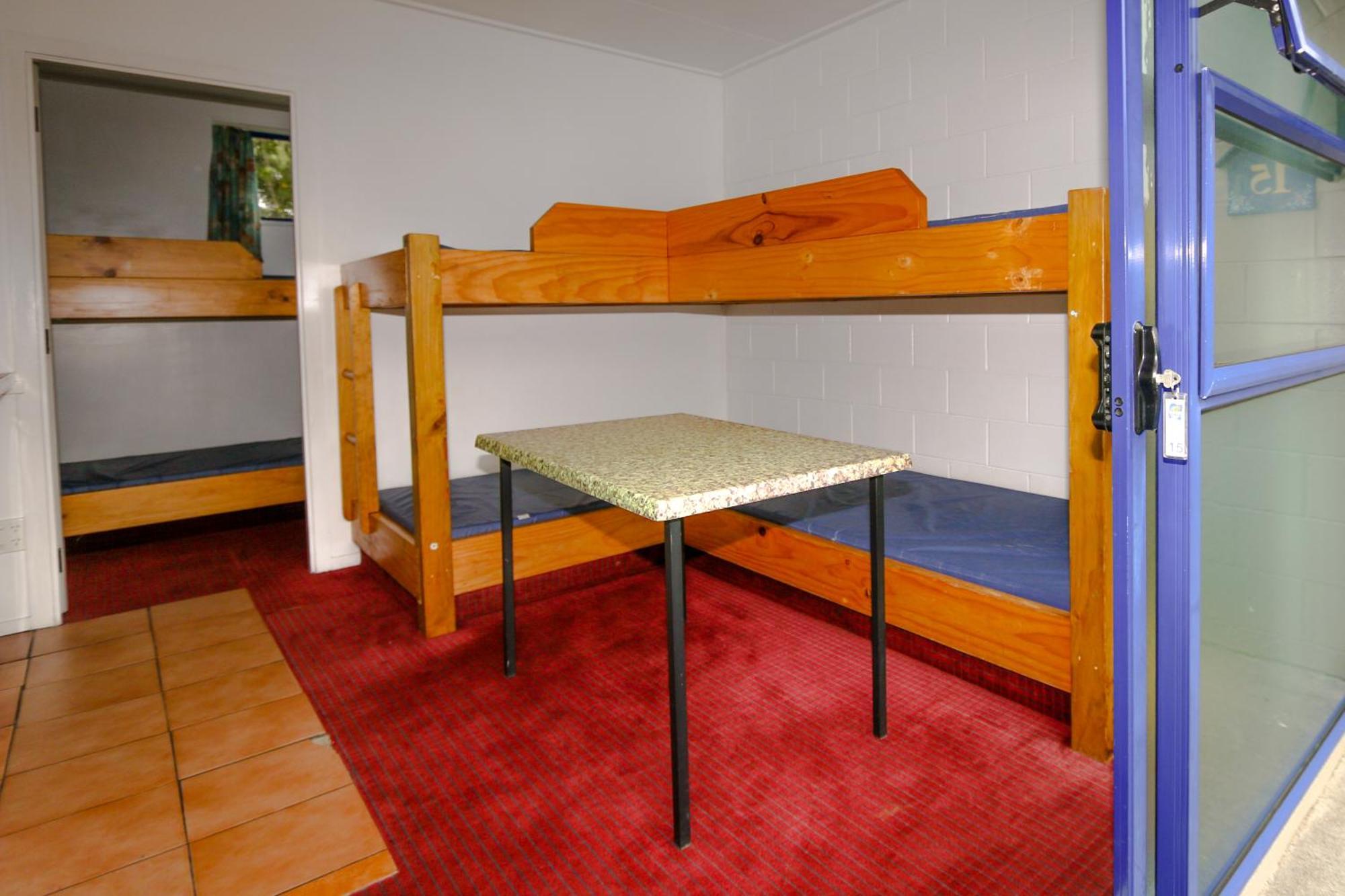 New Plymouth Top 10 Holiday Park Szoba fotó